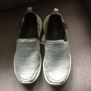 Skechers go walks size 7.